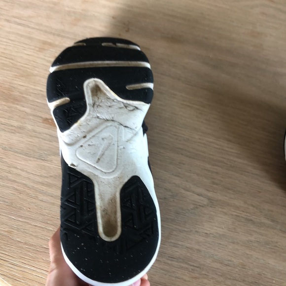 Nike running shoes - Picture 3 of 5